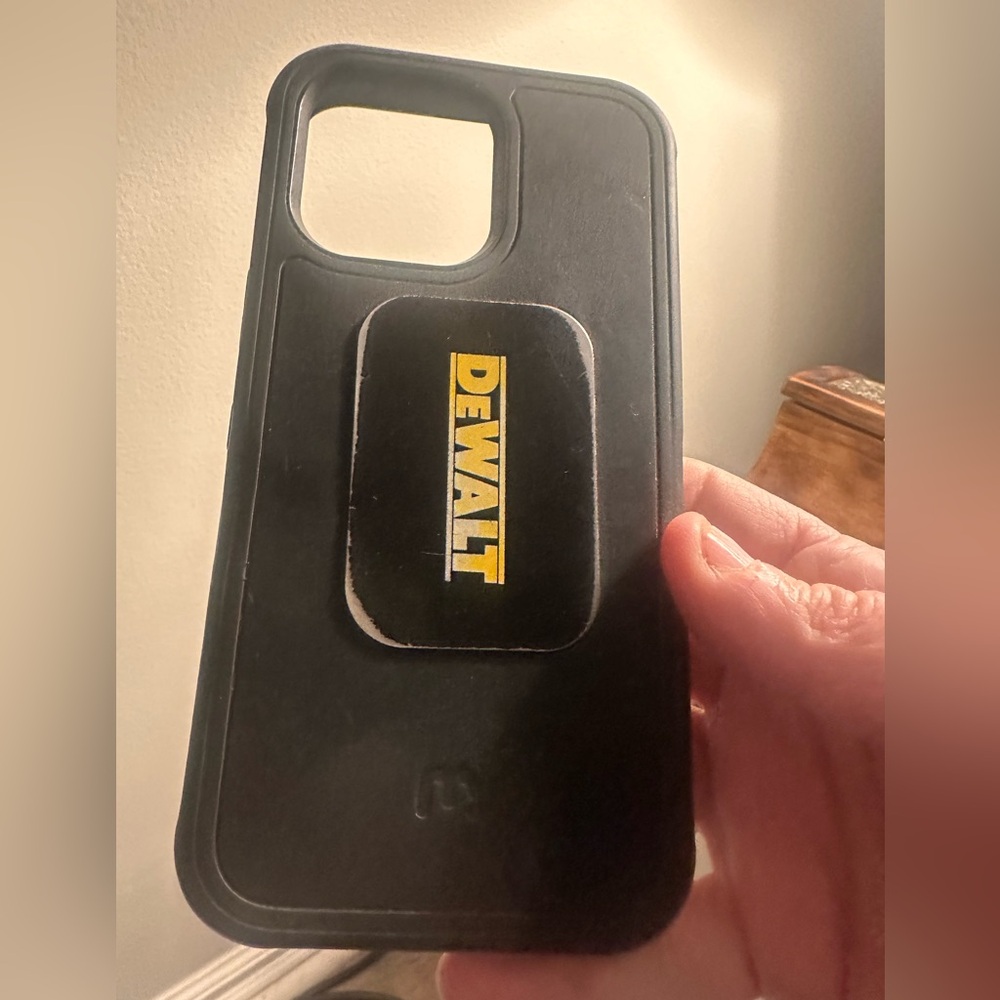 DEWALT Black Phone Case with Grip